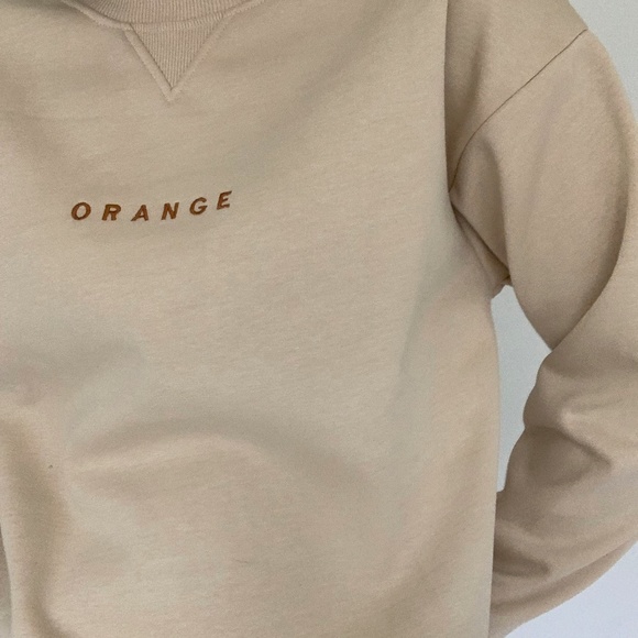 Autumn Embroidered Woman Crew Sweatshirt - Picture 5 of 9